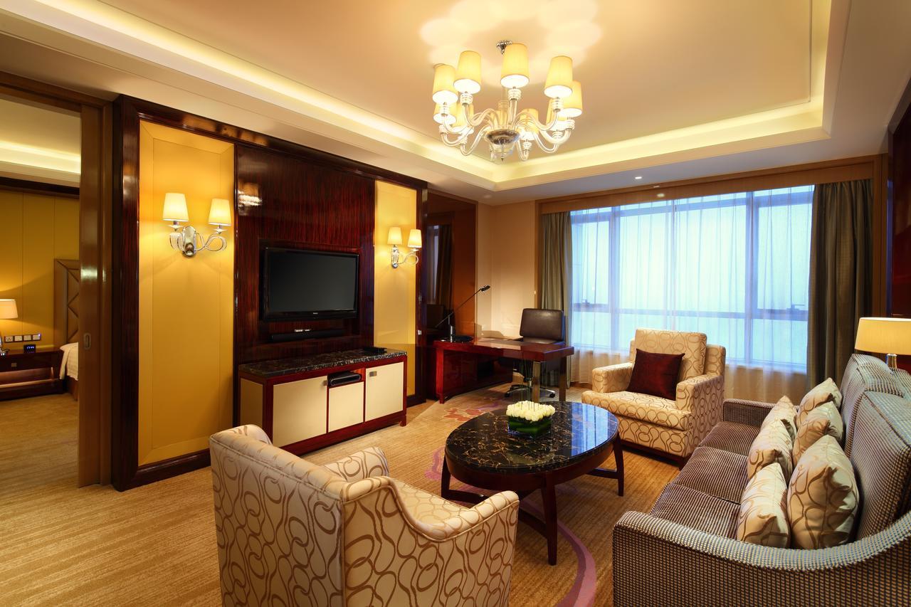 ホテル Wanda Realm Taizhou 泰州市 エクステリア 写真
